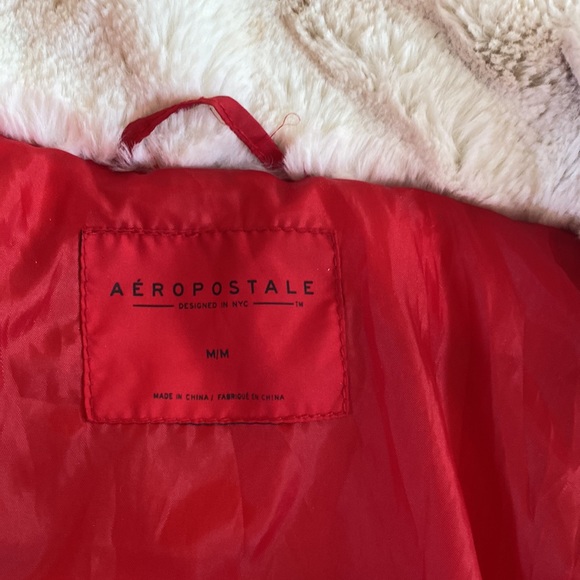 Medium Aeropostale jacket never worn had for a couple year not a fan of fit - Picture 2 of 2